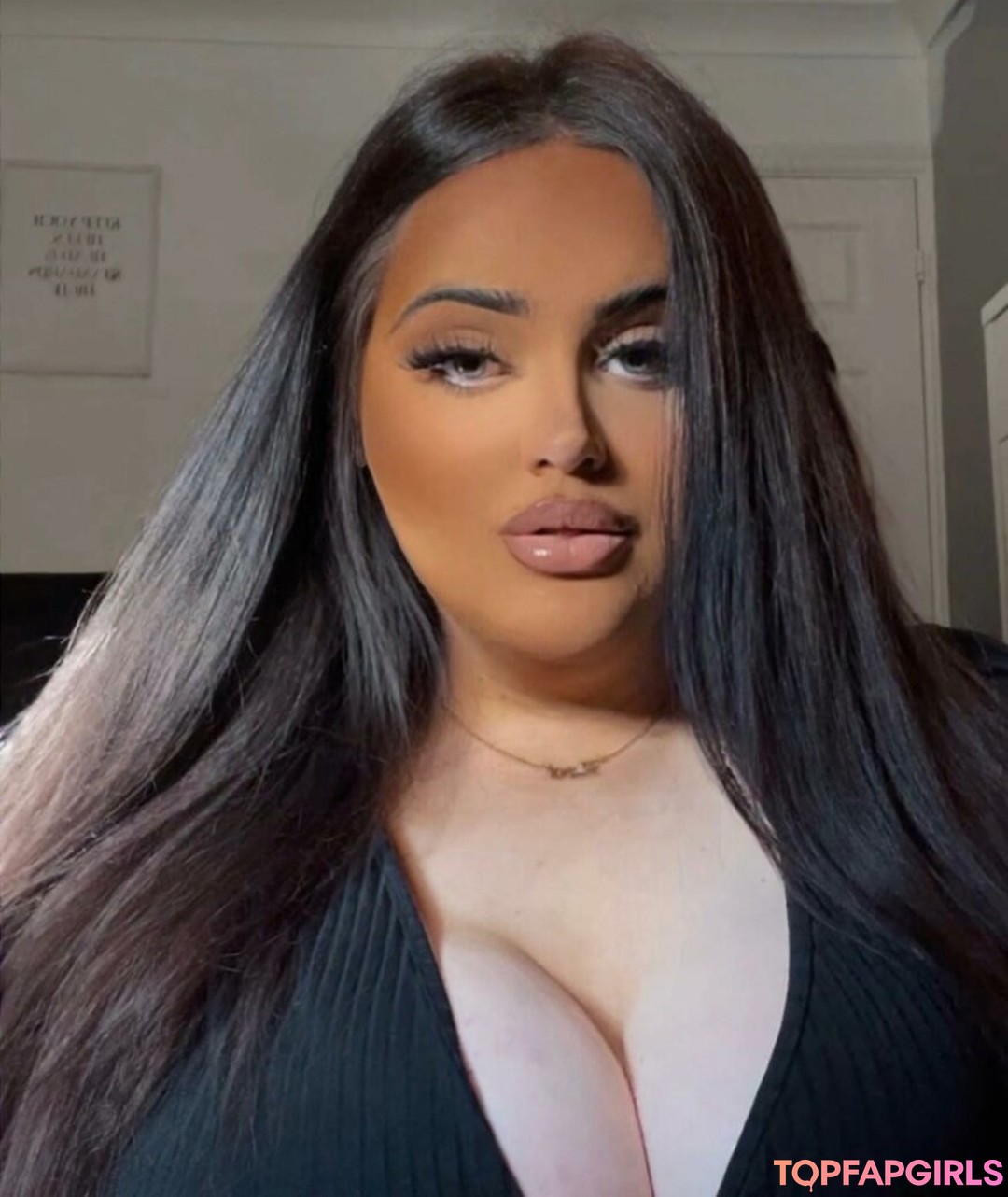 Foto di nudo di fuga di OnlyFans di Chloe Jade #81 Foto di nudo di fuga di OnlyFans di Chloe Jade #81