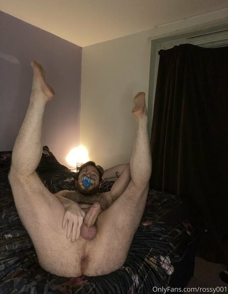 Foto di nudo di fuga di OnlyFans di Rossy001