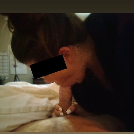Foto di nudo di fuga di OnlyFans di Mrnomad