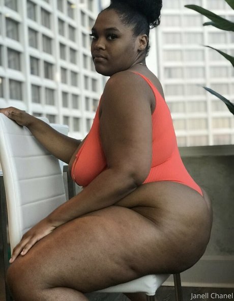 Jchanel12