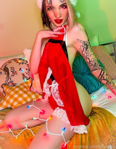 Foto di nudo di fuga di OnlyFans di Flickerspark