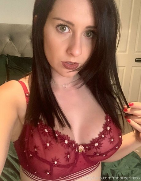 Foto di nudo di fuga di OnlyFans di Mooreerinxxx