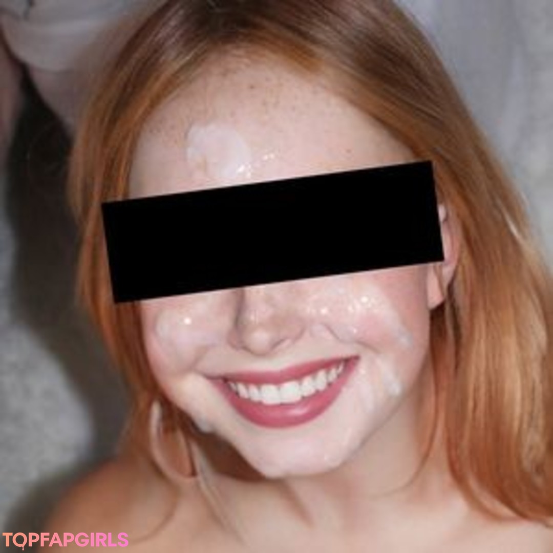 Foto di nudo di fuga di OnlyFans di Justagirl #11 Foto di nudo di fuga di OnlyFans di Justagirl #11