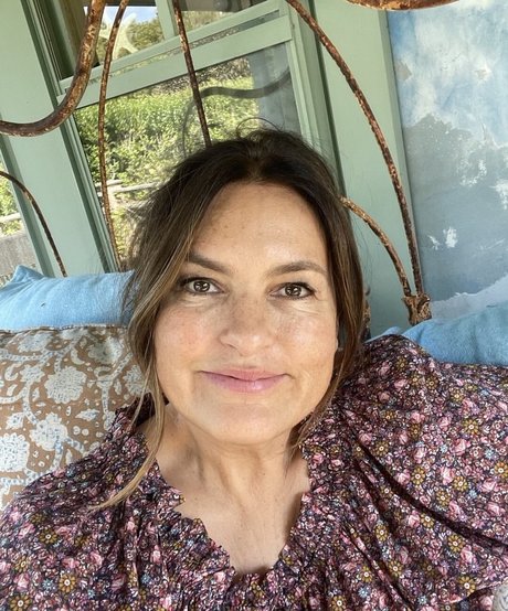 Foto di nudo di fuga di OnlyFans di Mariska Hargitay