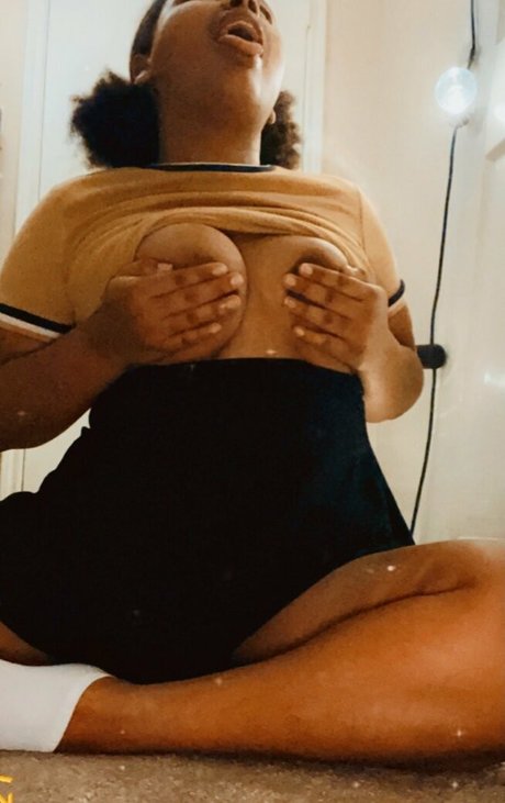 Foto di nudo di fuga di OnlyFans di Blksugargirl