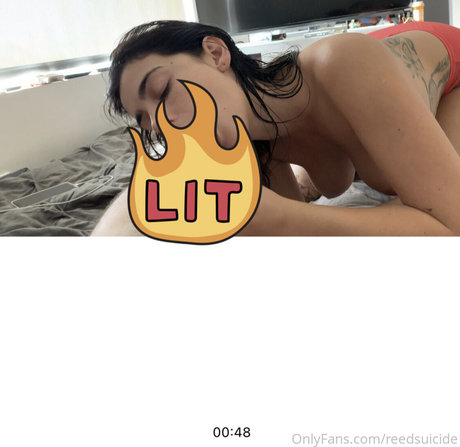 Foto di nudo di fuga di OnlyFans di Reedsuicide
