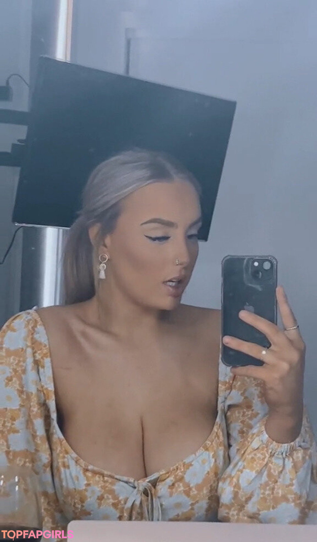 Foto di nudo di fuga di OnlyFans di Charlotte Page #109 Foto di nudo di fuga di OnlyFans di Charlotte Page #109