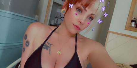 Foto di nudo di fuga di OnlyFans di Persephone27x