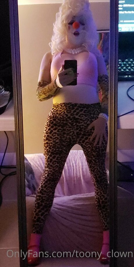 Toony_clown