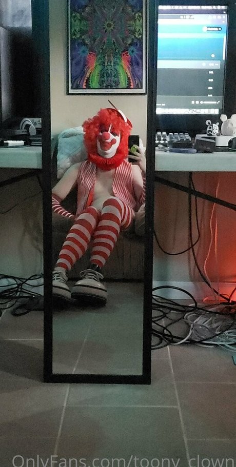 Toony_clown