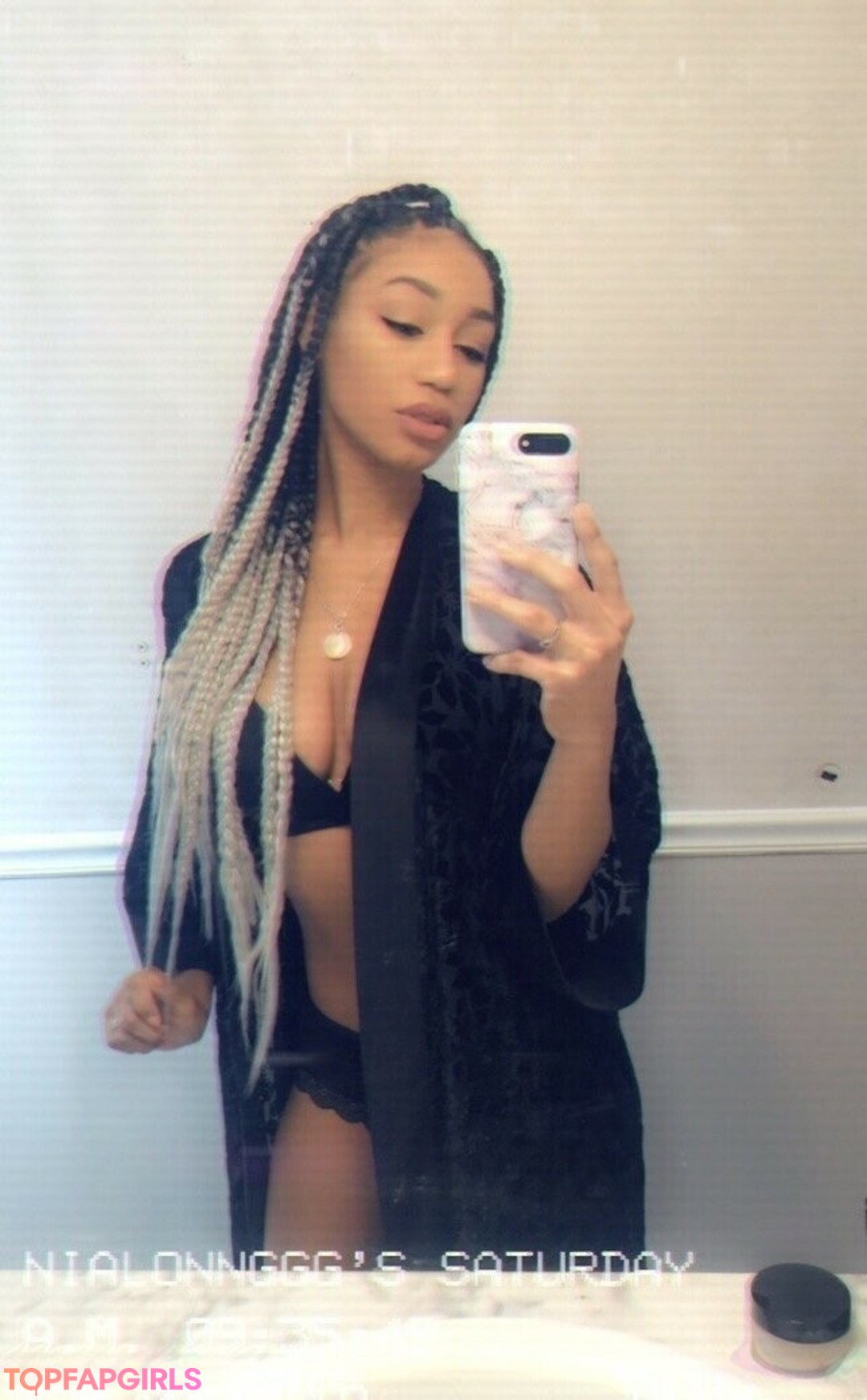 Foto di nudo di fuga di OnlyFans di Nia Simone #12 Foto di nudo di fuga di OnlyFans di Nia Simone #12