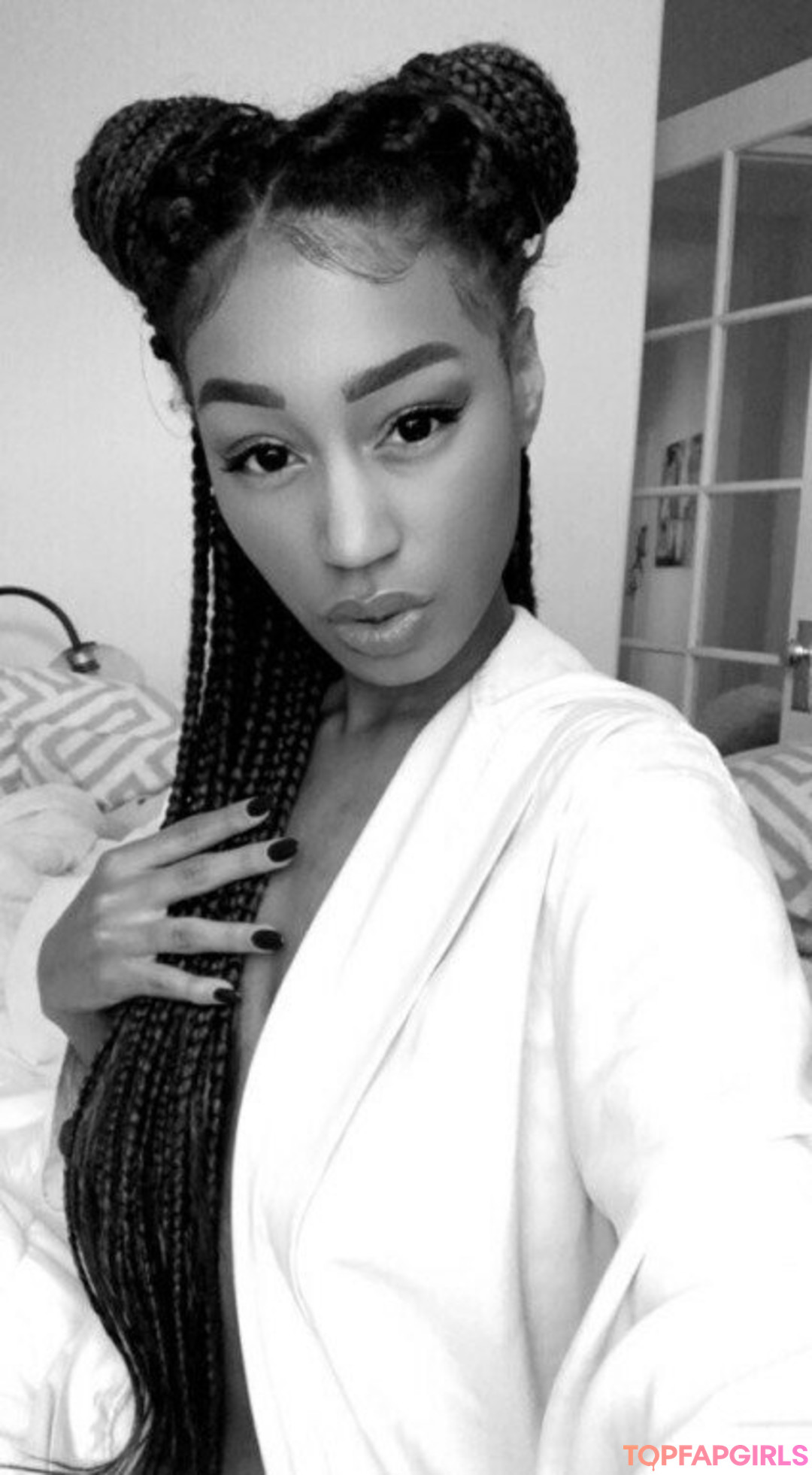 Foto di nudo di fuga di OnlyFans di Nia Simone #137 Foto di nudo di fuga di OnlyFans di Nia Simone #137