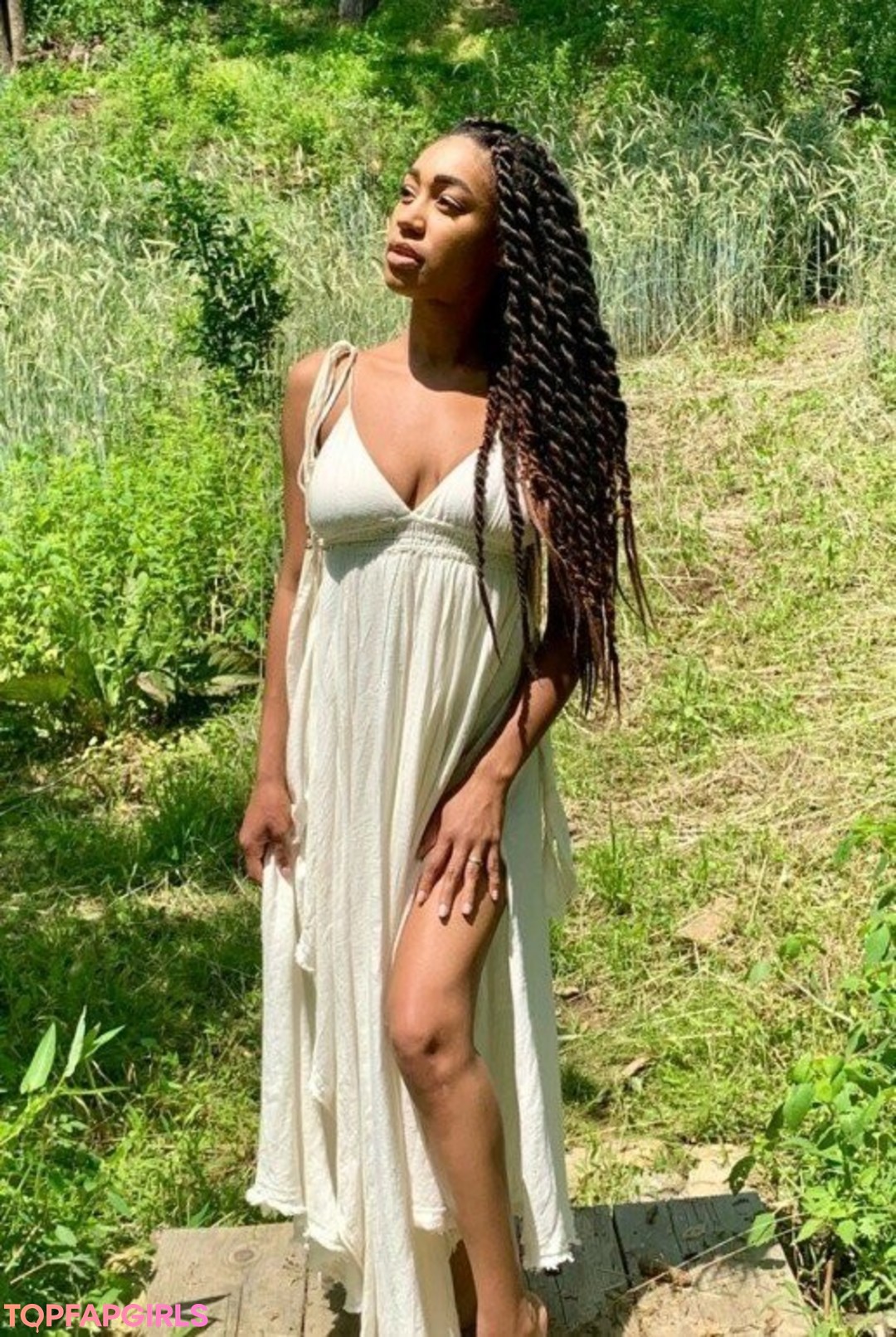 Foto di nudo di fuga di OnlyFans di Nia Simone #146 Foto di nudo di fuga di OnlyFans di Nia Simone #146