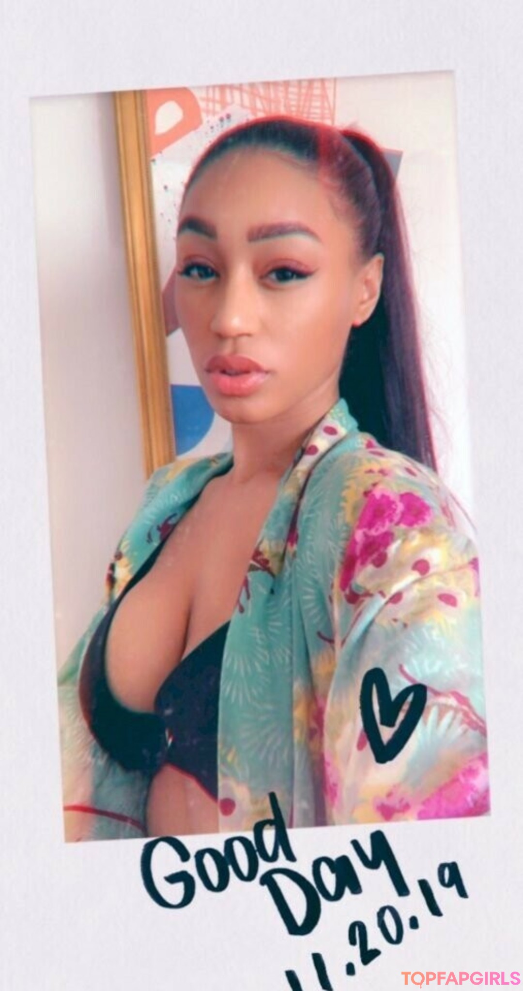 Foto di nudo di fuga di OnlyFans di Nia Simone #17 Foto di nudo di fuga di OnlyFans di Nia Simone #17