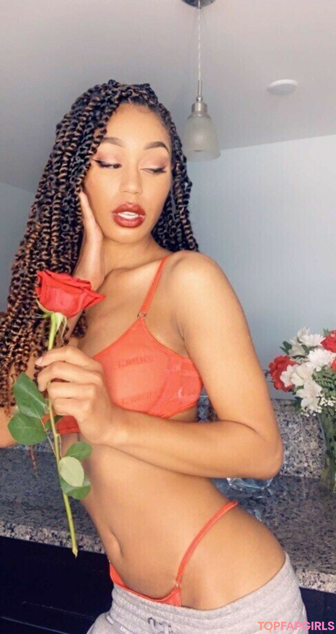 Foto di nudo di fuga di OnlyFans di Nia Simone #82 Foto di nudo di fuga di OnlyFans di Nia Simone #82