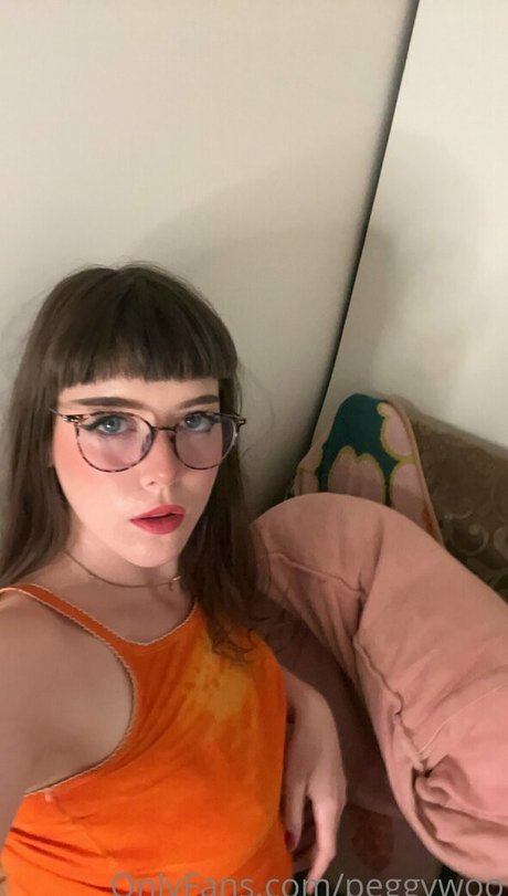 Foto di nudo di fuga di OnlyFans di Peggyparks
