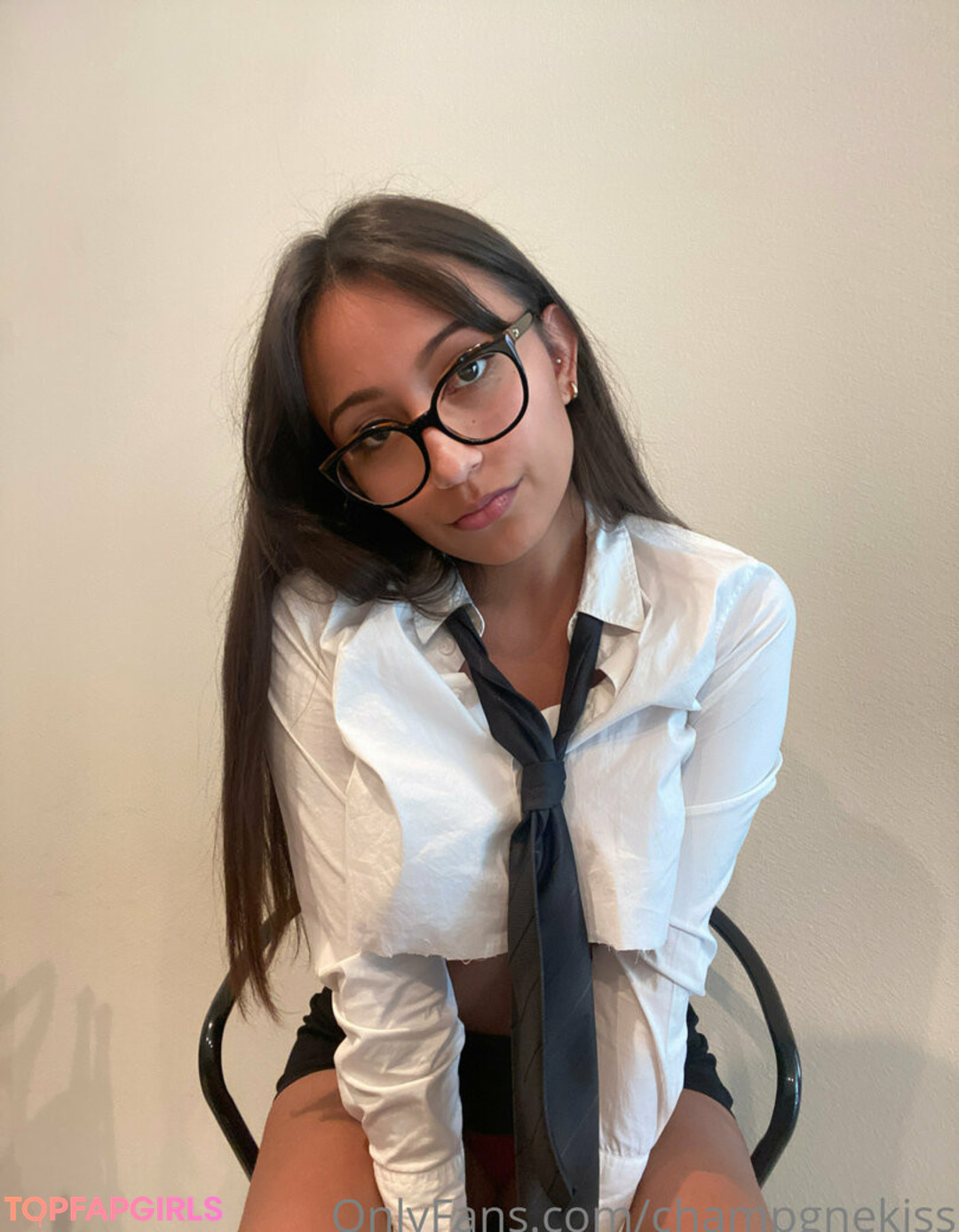 Foto di nudo di fuga di OnlyFans di Champgnekisss #14 Foto di nudo di fuga di OnlyFans di Champgnekisss #14