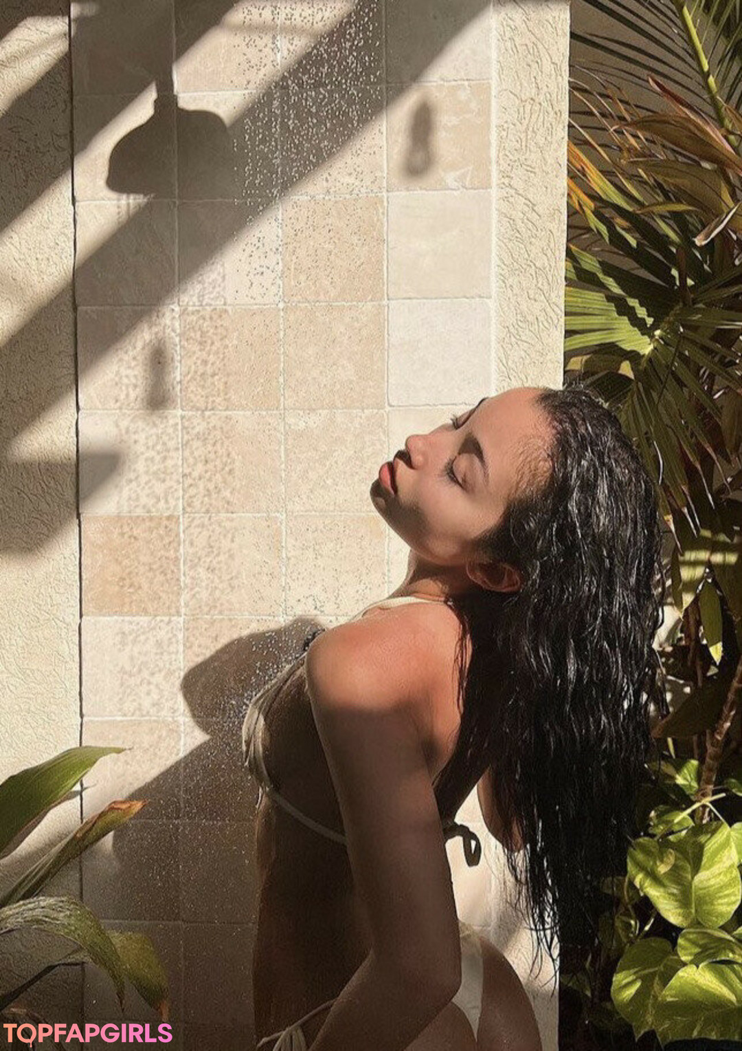 Foto di nudo di fuga di OnlyFans di Alessya Farrugia #4 Foto di nudo di fuga di OnlyFans di Alessya Farrugia #4