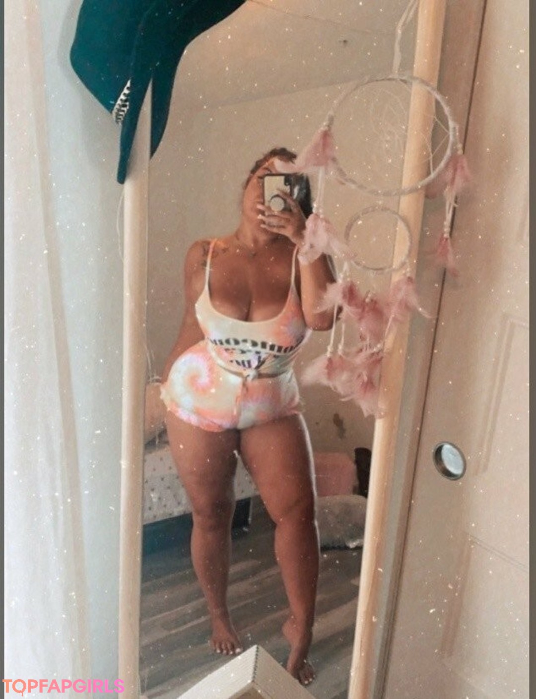 Foto di nudo di fuga di OnlyFans di Goddessgypsy777 #23 Foto di nudo di fuga di OnlyFans di Goddessgypsy777 #23