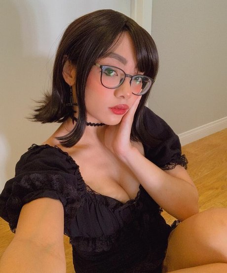 Foto di nudo di fuga di OnlyFans di Honeebelle