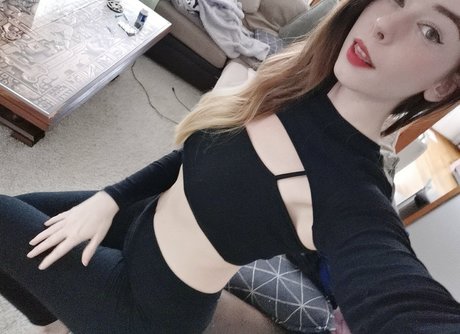 Foto di nudo di fuga di OnlyFans di Forestnymphnz