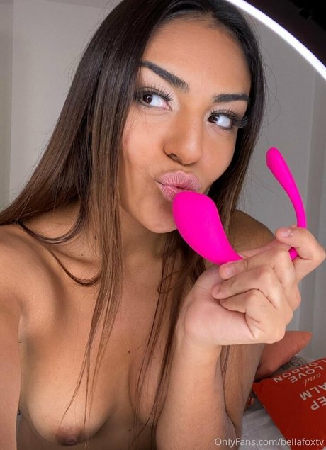 Bellafoxtv