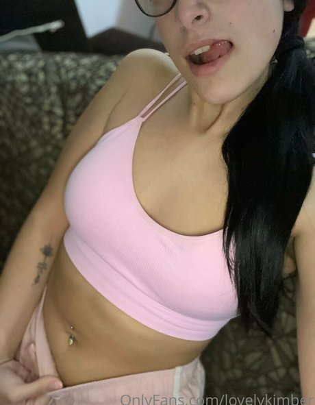 Foto di nudo di fuga di OnlyFans di Lovelykimber