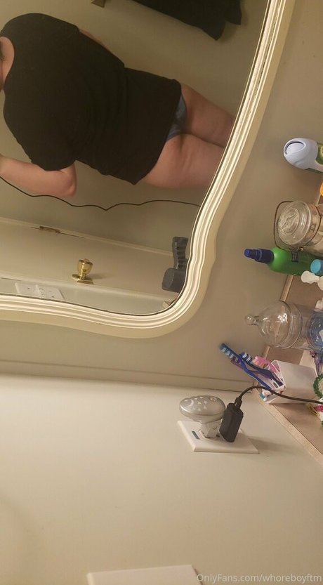 Foto di nudo di fuga di OnlyFans di Ftmincubus