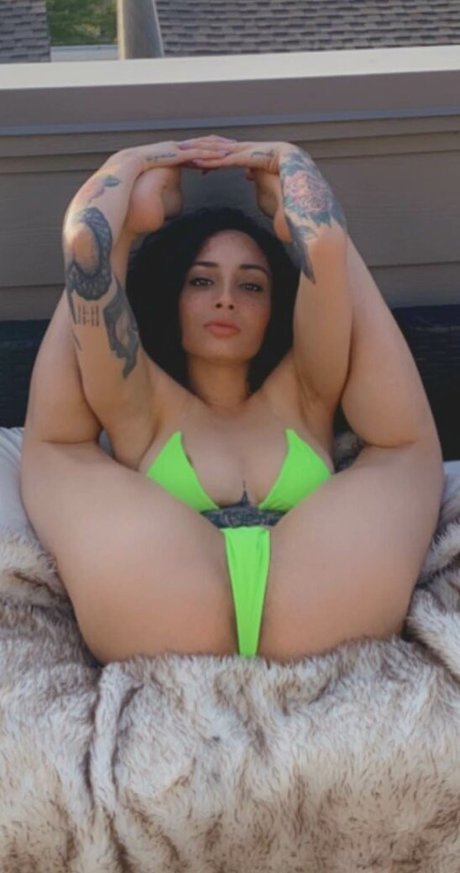 Foto di nudo di fuga di OnlyFans di Damacosmica