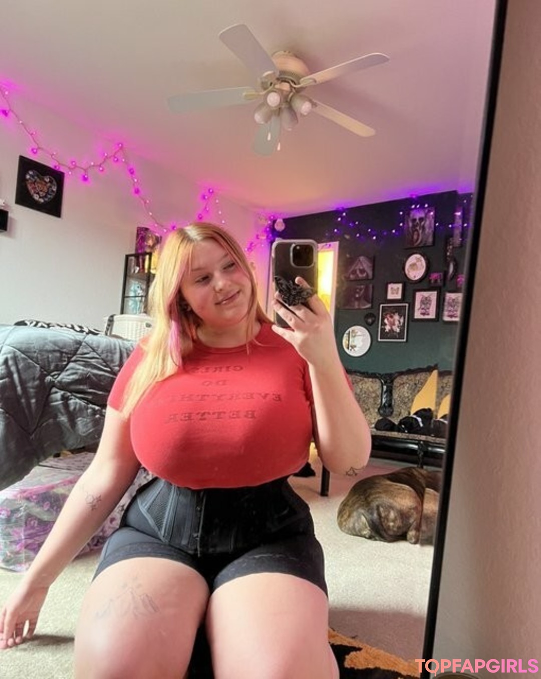 Foto di nudo di fuga di OnlyFans di Cheyenne #258 Foto di nudo di fuga di OnlyFans di Cheyenne #258