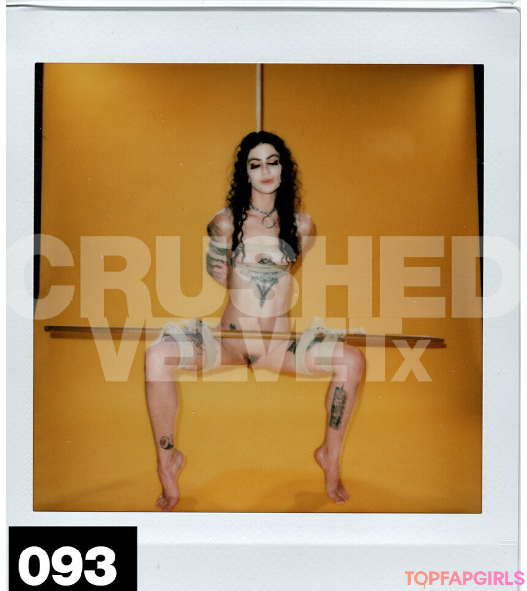 Foto di nudo di fuga di OnlyFans di Crushedvelvetx #115 Foto di nudo di fuga di OnlyFans di Crushedvelvetx #115
