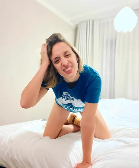 Ashley Victoria Robinson