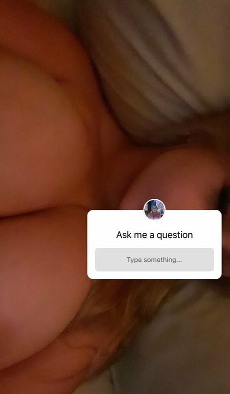 Foto di nudo di fuga di OnlyFans di Rialovesyu