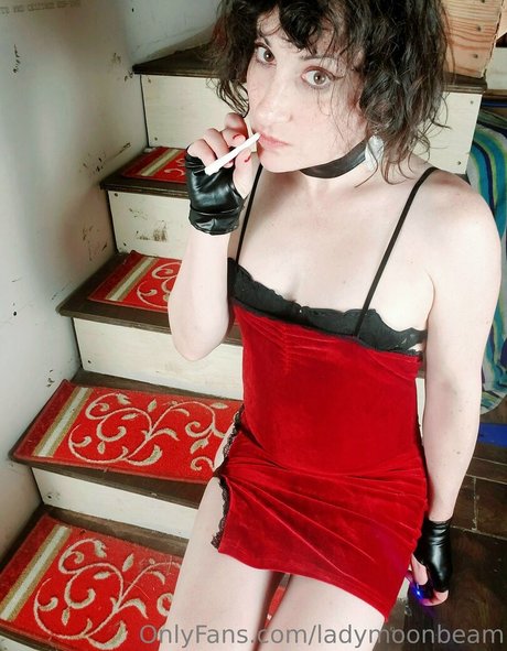 Ladymoonbeam