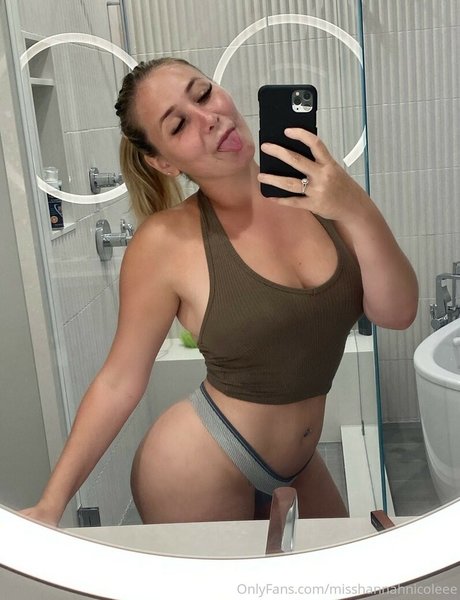 Misshannahnicoleee
