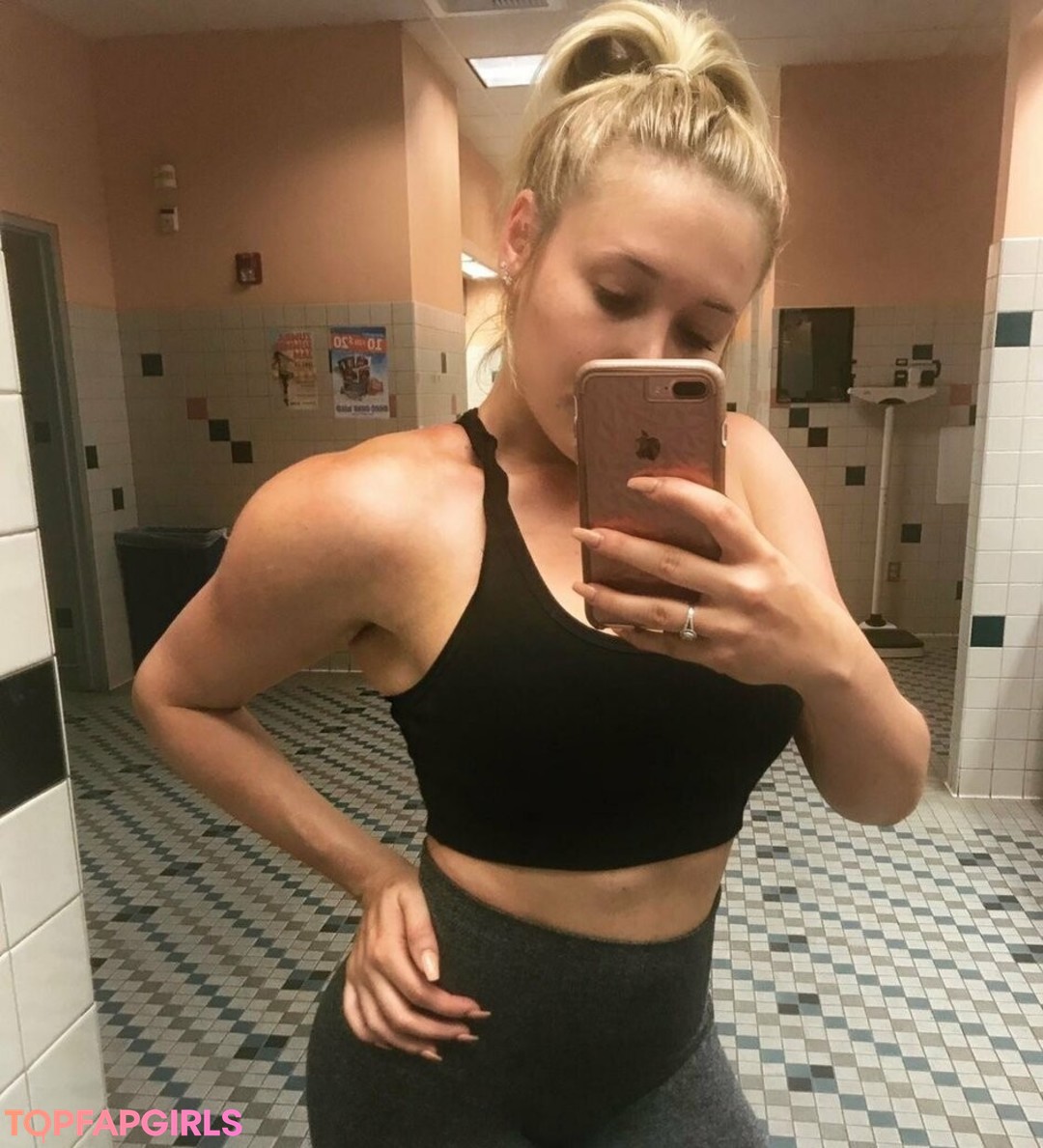 Foto di nudo di fuga di OnlyFans di Misshannahnicoleee #183 Foto di nudo di fuga di OnlyFans di Misshannahnicoleee #183