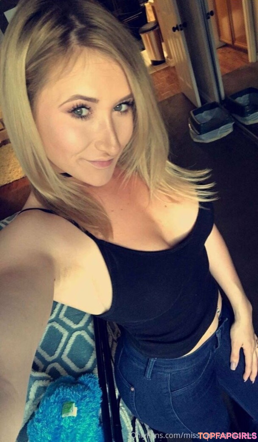 Foto di nudo di fuga di OnlyFans di Misshannahnicoleee #184 Foto di nudo di fuga di OnlyFans di Misshannahnicoleee #184