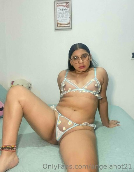 Angelahot21