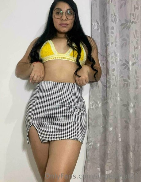 Angelahot21