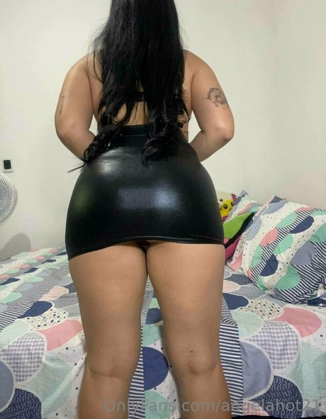 Angelahot21