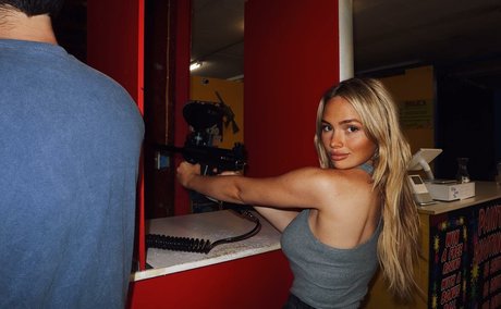 Natalie Alyn Lind