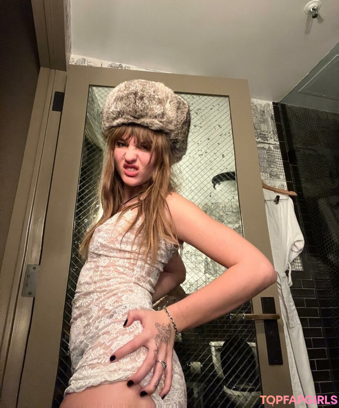 Foto di nudo di fuga di OnlyFans di Victoria De Angelis #270 Foto di nudo di fuga di OnlyFans di Victoria De Angelis #270