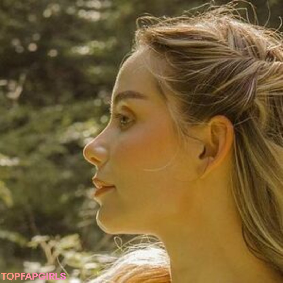 Foto di nudo di fuga di OnlyFans di Queenastraea #7 Foto di nudo di fuga di OnlyFans di Queenastraea #7