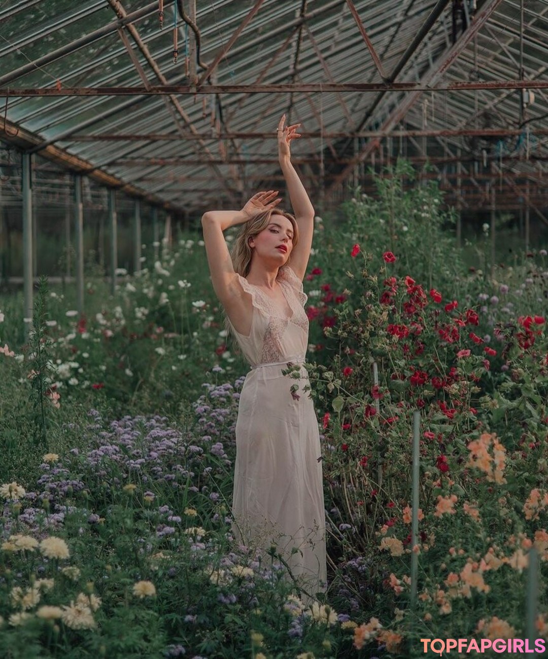 Foto di nudo di fuga di OnlyFans di Queenastraea #9 Foto di nudo di fuga di OnlyFans di Queenastraea #9