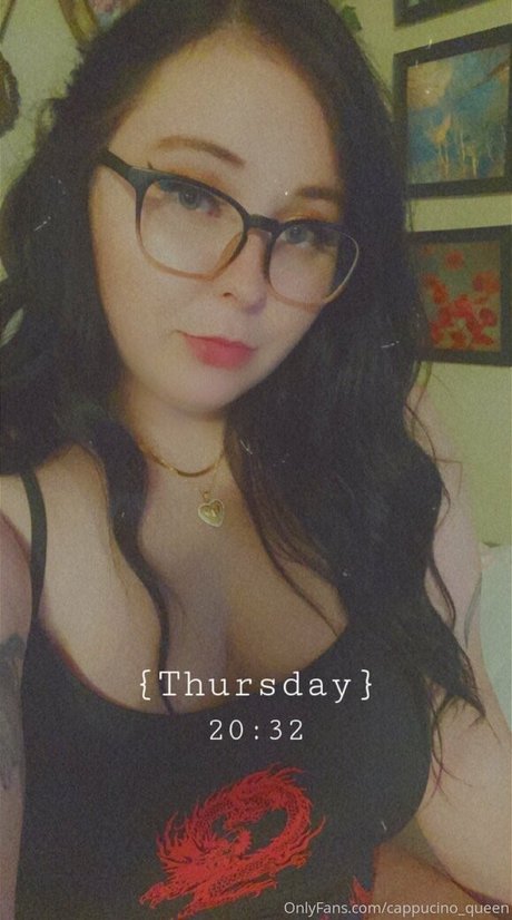 Foto di nudo di fuga di OnlyFans di Cappucinoqueen