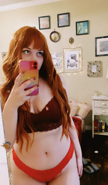 Foto di nudo di fuga di OnlyFans di Cappucinoqueen