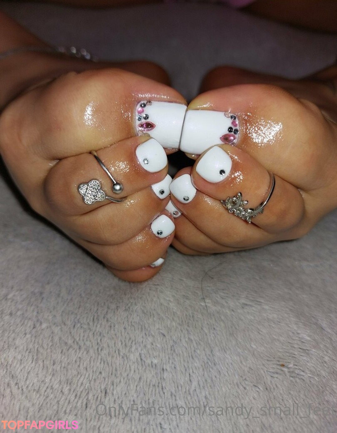 Foto di nudo di fuga di OnlyFans di Sandysmallfeet #9 Foto di nudo di fuga di OnlyFans di Sandysmallfeet #9