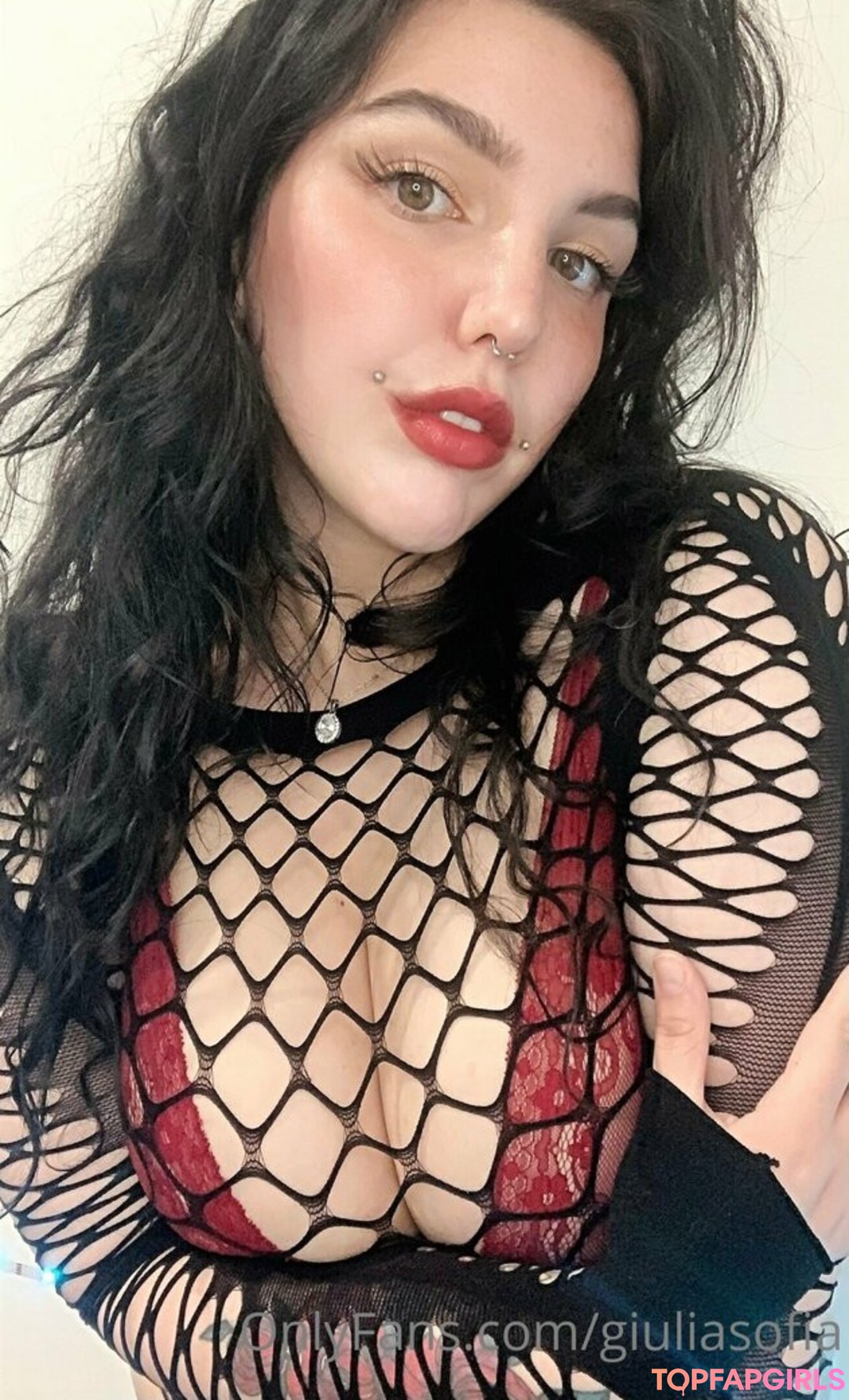 Foto di nudo di fuga di OnlyFans di Giuliasofiafree #5 Foto di nudo di fuga di OnlyFans di Giuliasofiafree #5