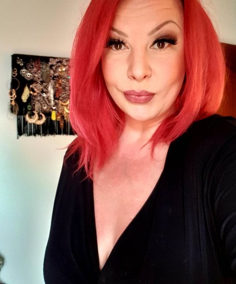 Foto di nudo di fuga di OnlyFans di Mingnaaa