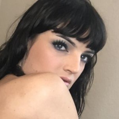 Foto di nudo di fuga di OnlyFans di Adelaide Rose